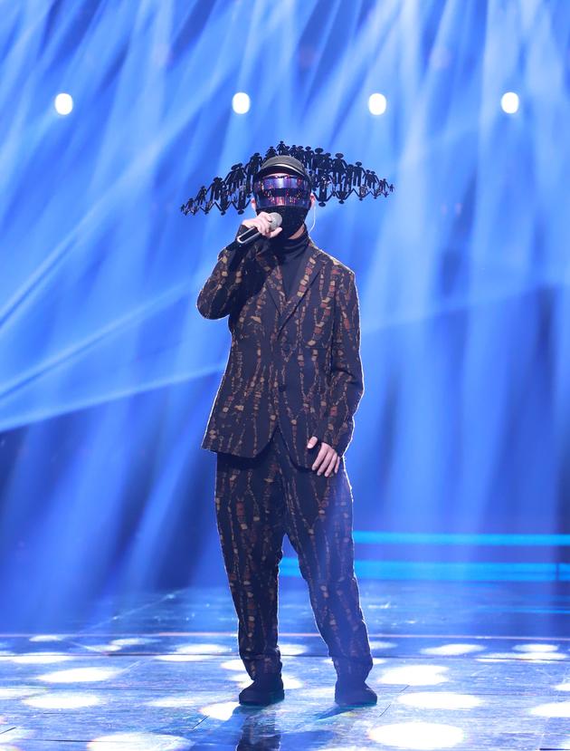 铁齿铜牙纪先生