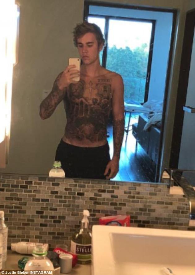 本周六，美国知名男歌手贾斯汀-比伯（Justin Bieber）在个人Instagram上展示了他覆盖整个上半身的新纹身
