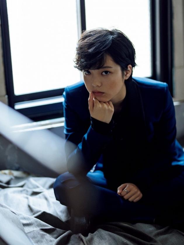 欅坂46新浪娱乐讯 据日本媒体modelpress报道,举坂46的平手友梨奈为10