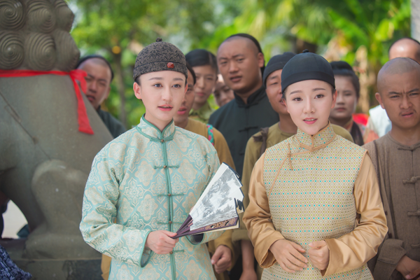 薛小冉广东十虎铁桥三扮男装打戏亲上阵