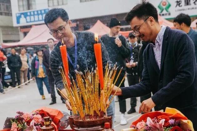 翟义祥、王子剑在开机仪式上