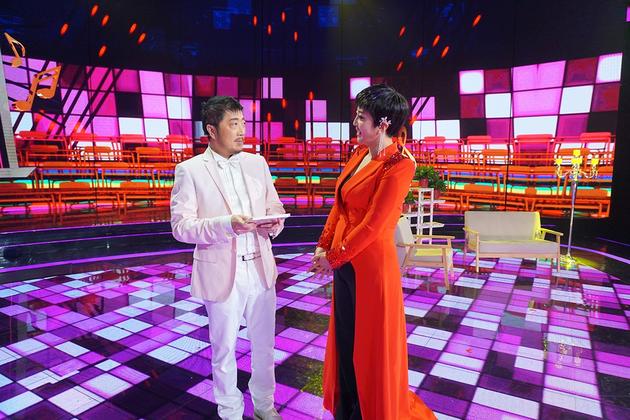 近日,著名蒙古族歌手,"新派女中音"格格受邀参与录制了中央电视台音乐