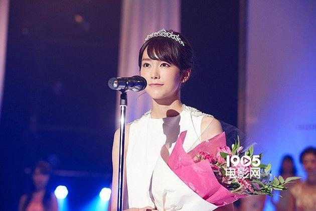 桐谷美玲《雪耻女孩》剧照