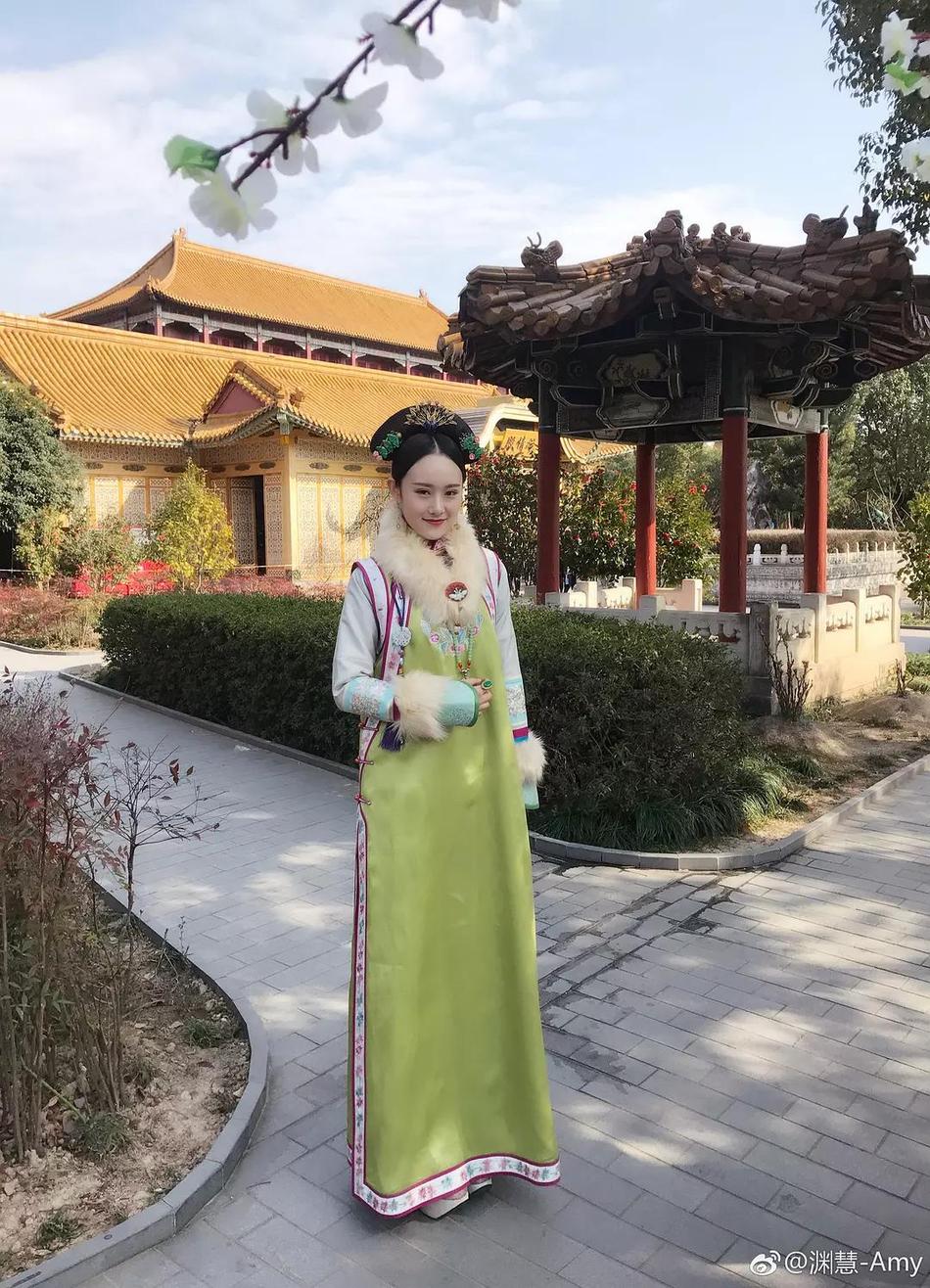 海报剧照剧情:明神宗万历年末,女真族叶赫部的布喜娅玛拉格格,小名