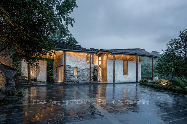 “龙闲居”外景