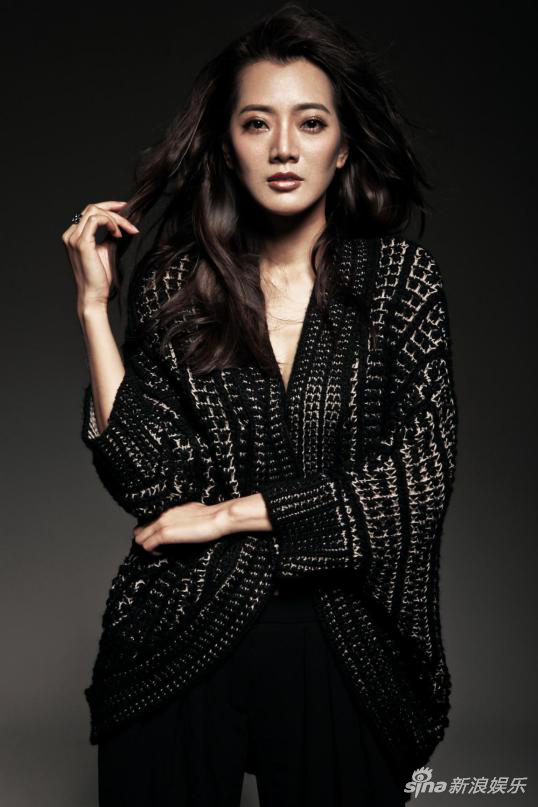 刘妍希受邀出席活动 时尚大气尽显女王范儿