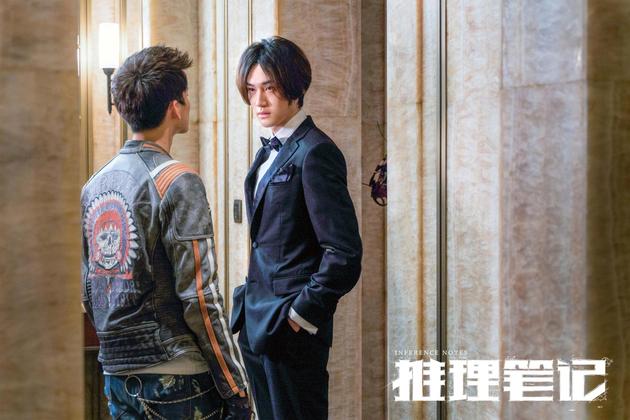 李小崇秦一凡冷静对峙