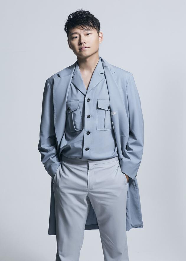 吴彼专业点评语言诙谐幽默笑料不断