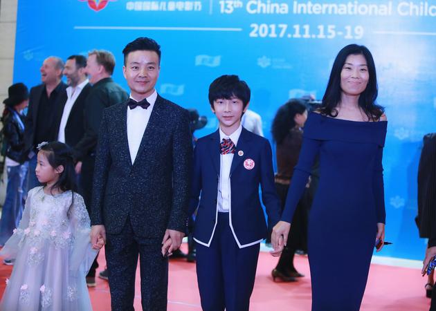 《龙虎少年2》主创红毯照片