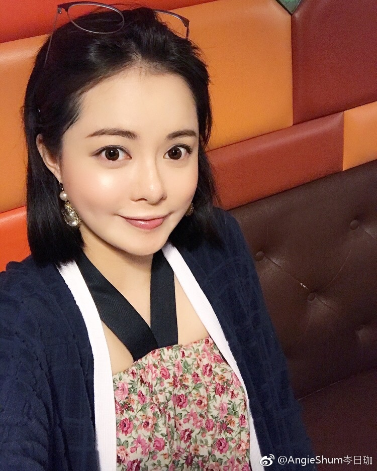 岑日珈资料页_娱乐资料库_新浪娱乐_新浪网