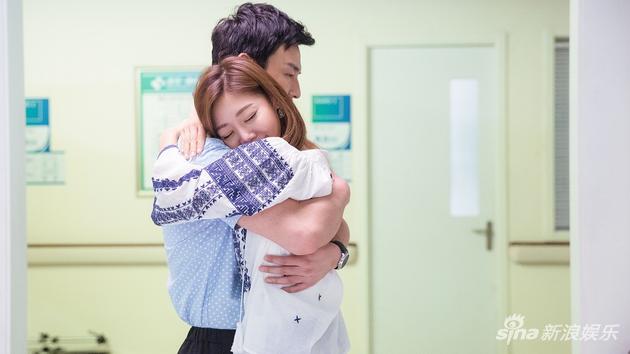 《我不是精英》雷佳音,邓家佳剧照