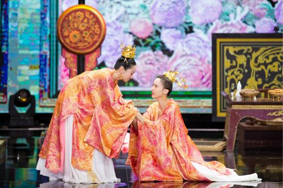 金晨重现章子怡经典角色