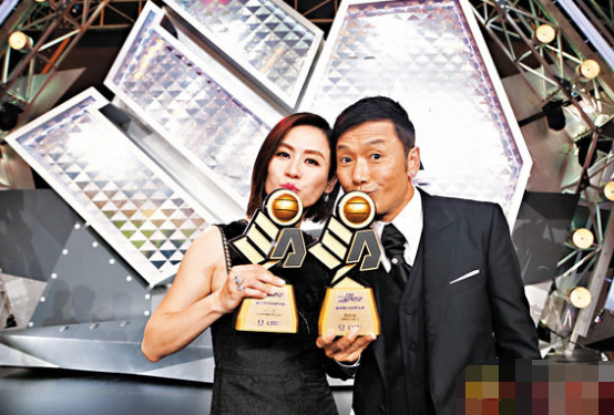 回归无线拍剧的苗侨伟、宣萱称帝封后。