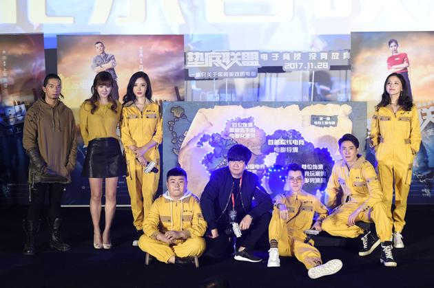 合影