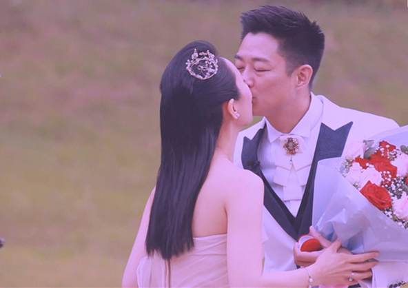 无线绿叶杨证桦炮制直升机求婚沈可欣感动大哭