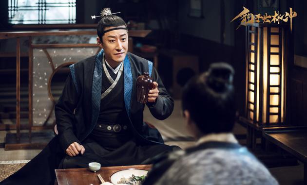 《豹子头林冲》剧照--于震饰演林冲