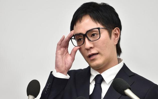 4月21日AAA浦田直也举行见面会为暴行事件道歉