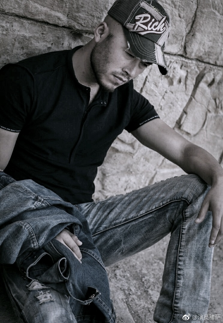 暂无分马成龙 性别: 男 职业: 演员 更多中文名: 穆萨更多>>