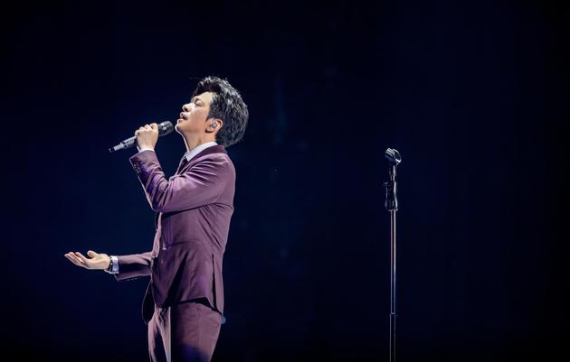 李健2018巡回演唱会演出图