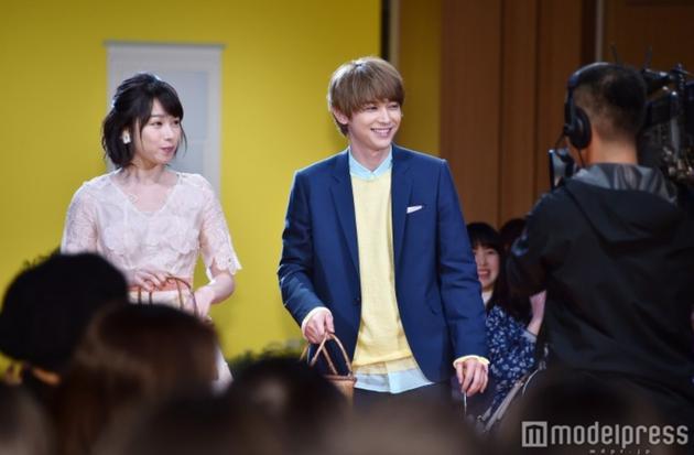 吉沢亮、樱井日奈子