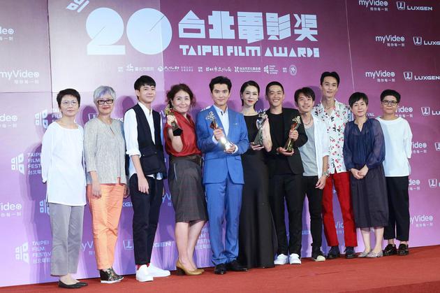 《谁先爱上他的》获得四大奖