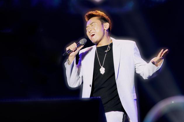 扎西平措登台演出