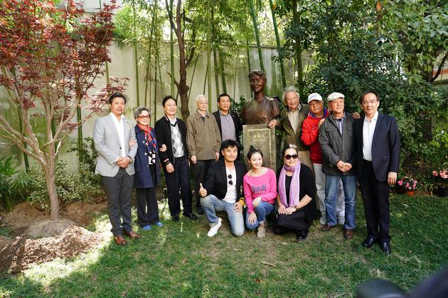 上影演员剧团回归旧址 联动巴金故居办朗读会