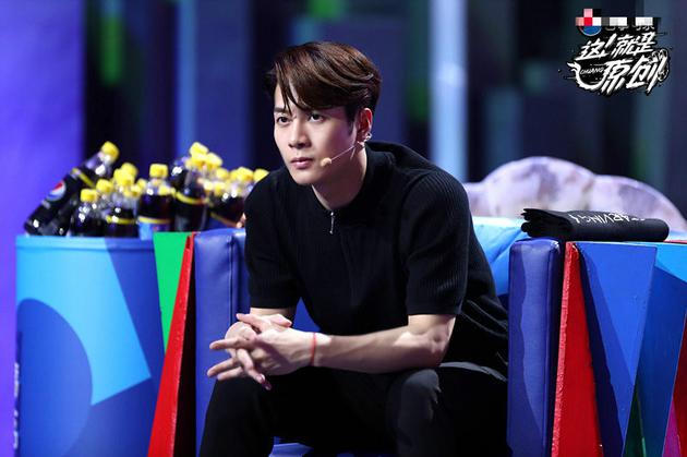 王嘉尔期待创儿表现