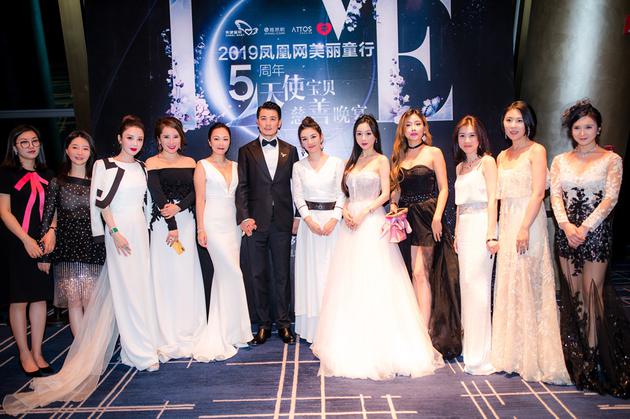 黄奕、保剑锋等