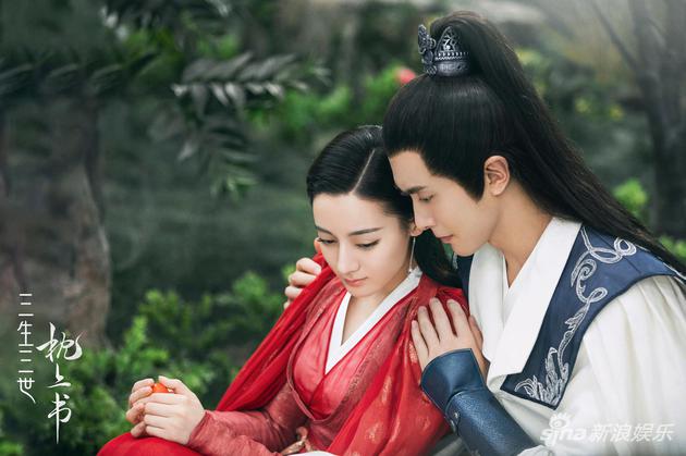 迪丽炎巴高伟光在《三生三世枕上书》还别离饰演了阿兰若和沉晔