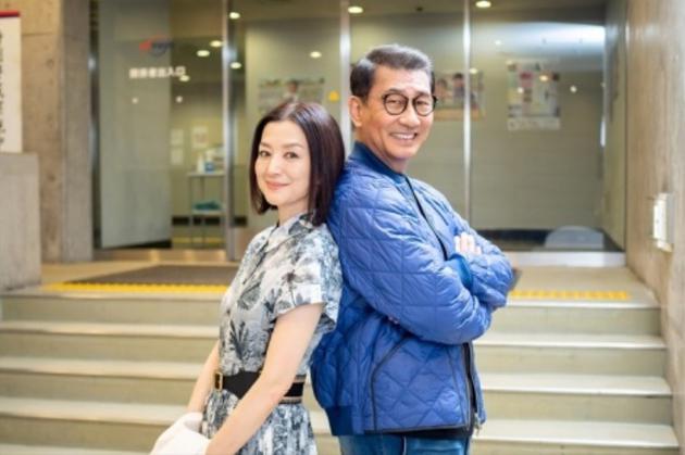 中井贵一将出演恋爱喜剧合作铃木京香演旧情人 铃木京香 中井贵一 日剧 新浪娱乐 新浪网