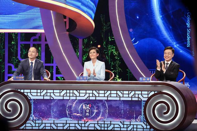 汉语桥非洲六强pk非洲小伙辩论引经据典折服朱迅