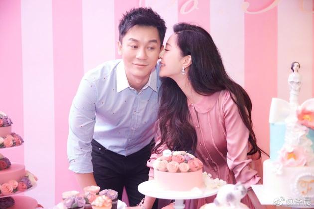 2017年9月16日，李晨求婚成功。