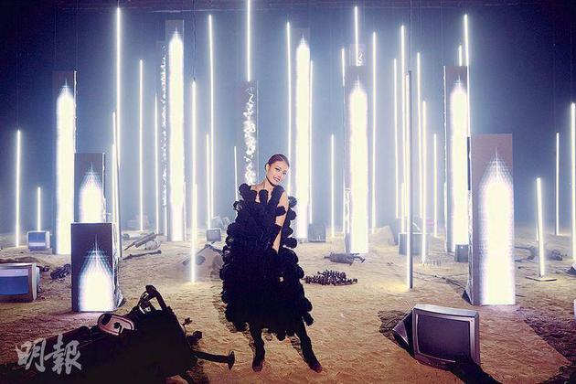 容祖儿新歌《一种永远》MV玩穿越。