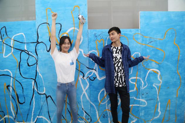 景天一,景天瞳兄妹.