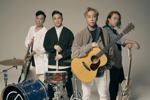 suppermoment赴台归零当新人 大赞台湾美食