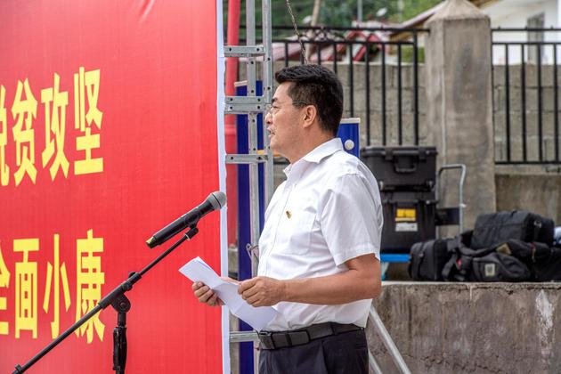 “心连心”赴四川喜德演出 李治廷辛有志跨界合