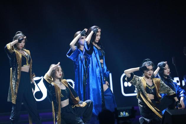SNH48