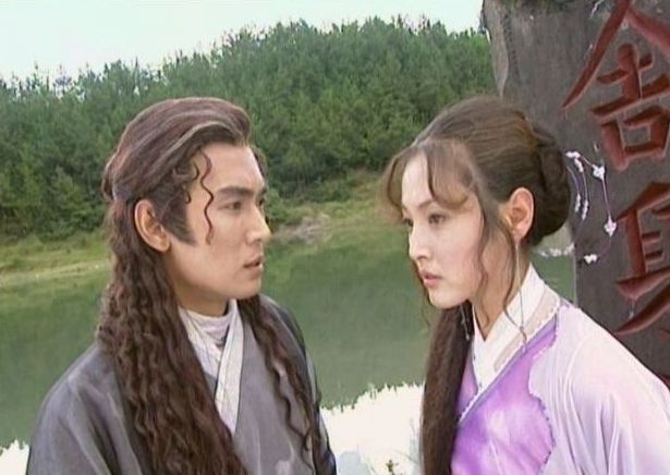 海报剧照剧情:龙小云卷入相府千金命案,凶器竟是小李飞刀!