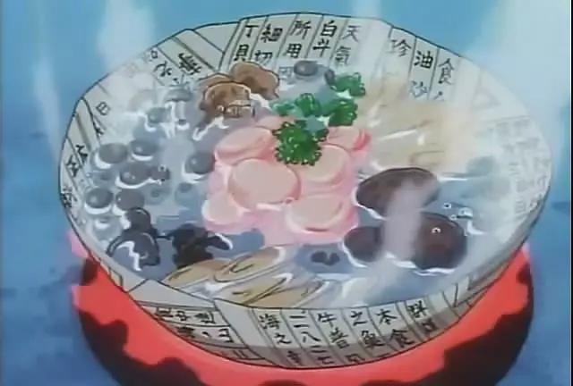 母亲去世后,便继承了妈妈的阿贝仙女的驰名四川的国营餐馆菊下楼.