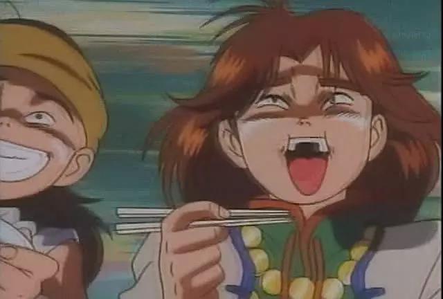 母亲去世后,便继承了妈妈的阿贝仙女的驰名四川的国营餐馆菊下楼.