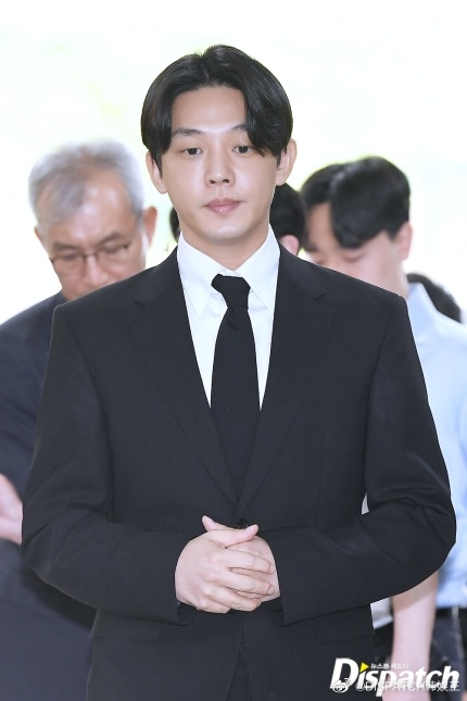 劉亞仁接受拘捕令審訊 否認策動男友潛逃海外 - 新浪香港