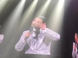 杨谨华含泪宣布分手