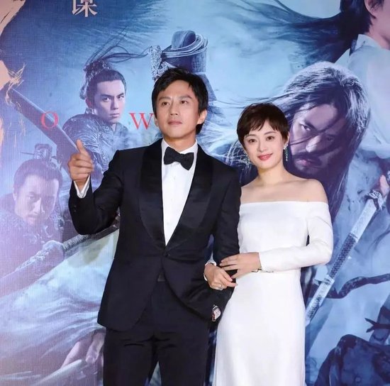 鄧超發博為老婆孫儷慶生 卡點失敗晚了一分鍾 - 新浪香港