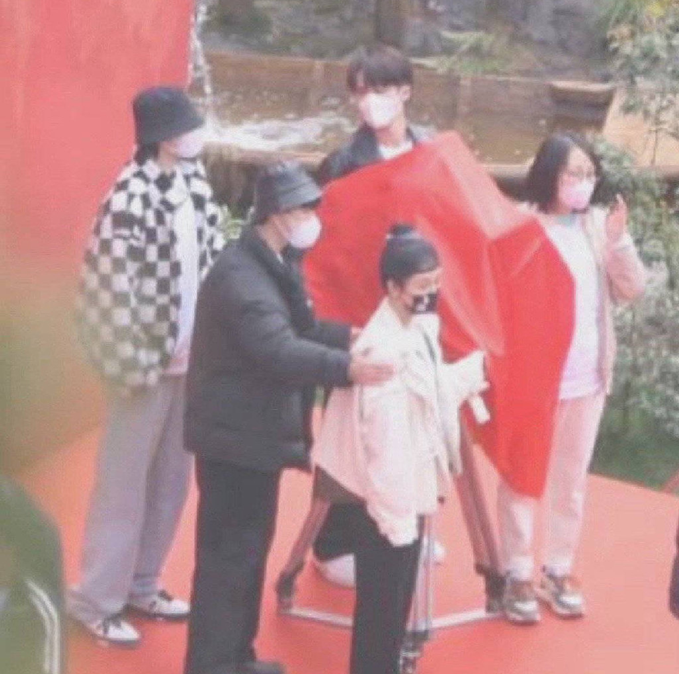 组图：《长相思》路透释出杨紫檀健次穿古装同框