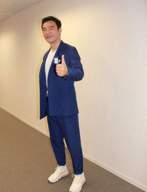 钟镇涛曝受疫情影响"年初起几乎零收入"