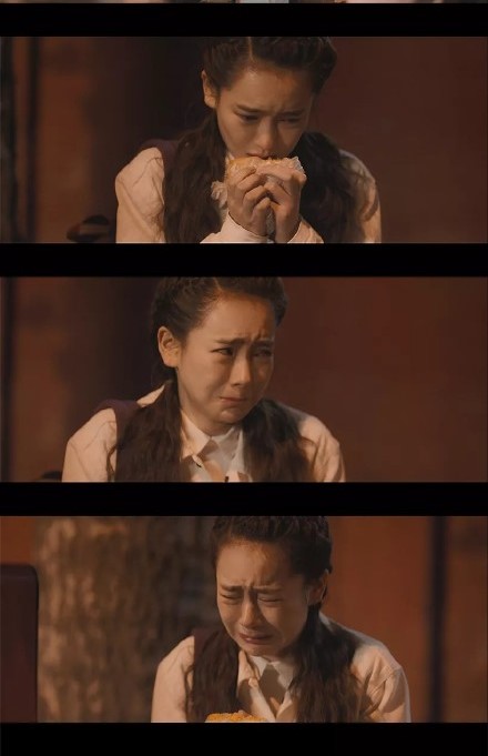 《北京女子图鉴》陈可啃玉米剧照.