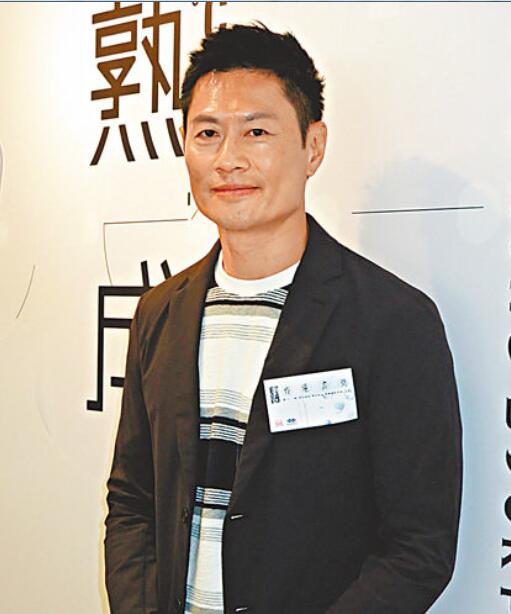 黄德斌