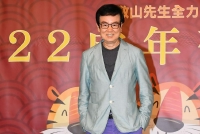 黄百鸣出席虎年敬老素宴 提及香港回归25周年称很骄傲
