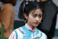 沈月《无限超越班》路透照曝光 cos《鹿鼎记》双儿